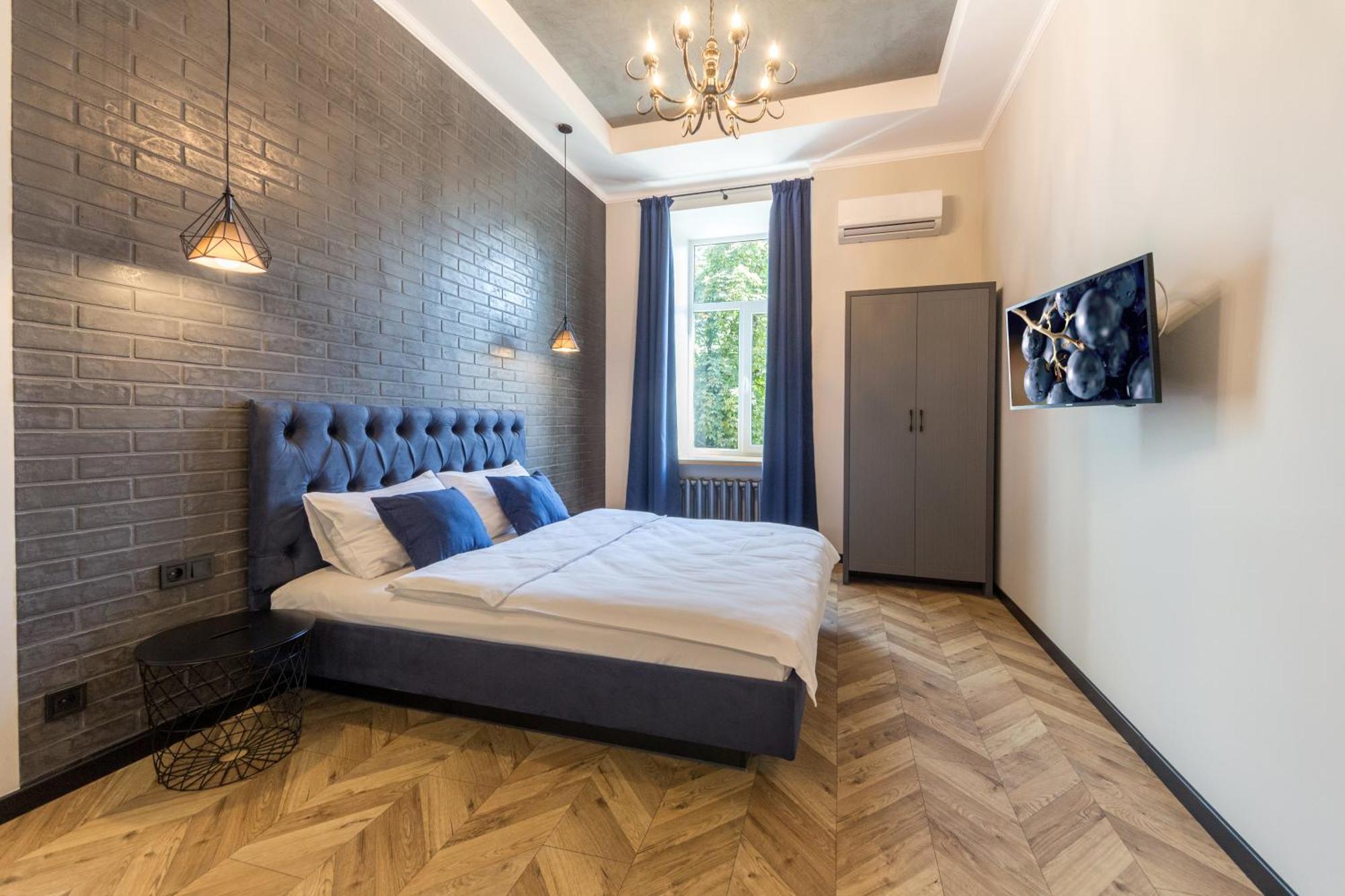 Self Check-In Apartments Maidan Area Kyiv Exterior photo